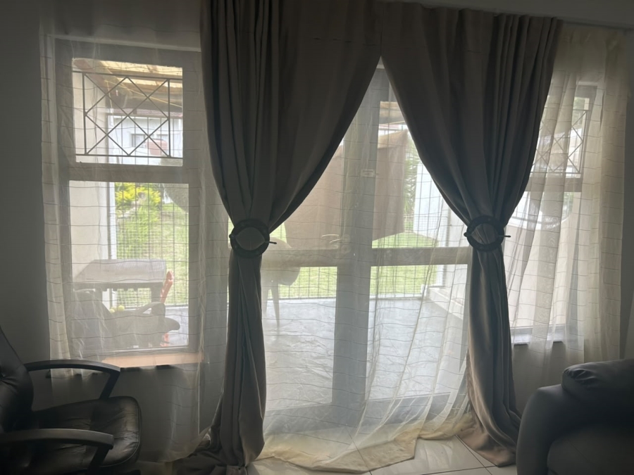 To Let 3 Bedroom Property for Rent in Beacon Bay Eastern Cape